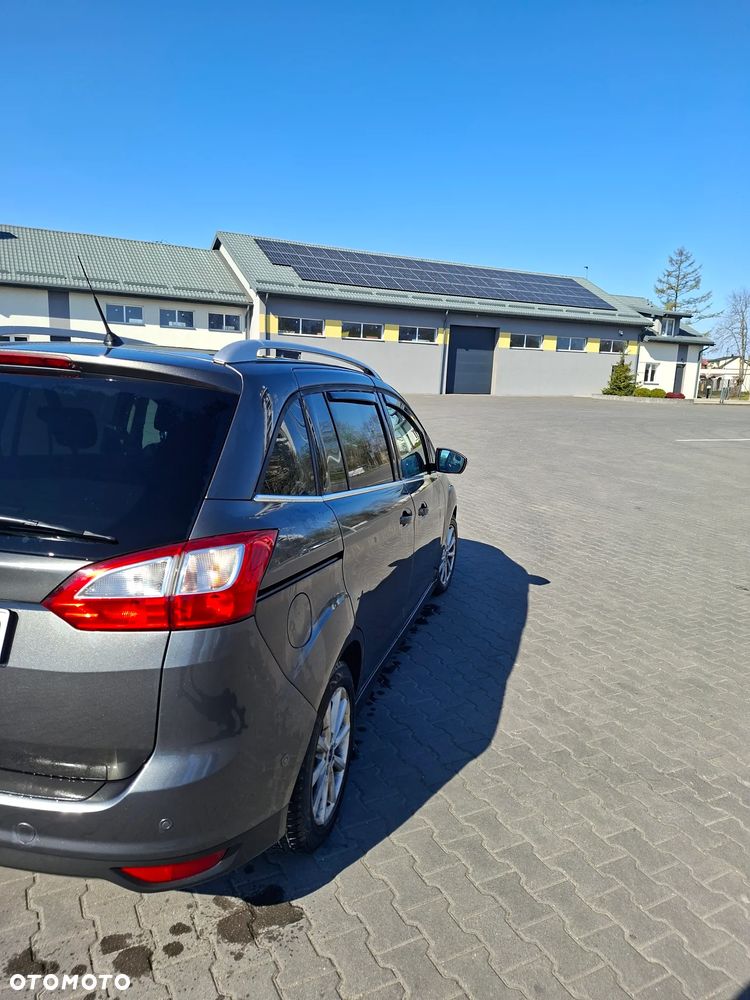 Ford Grand C-MAX - 7