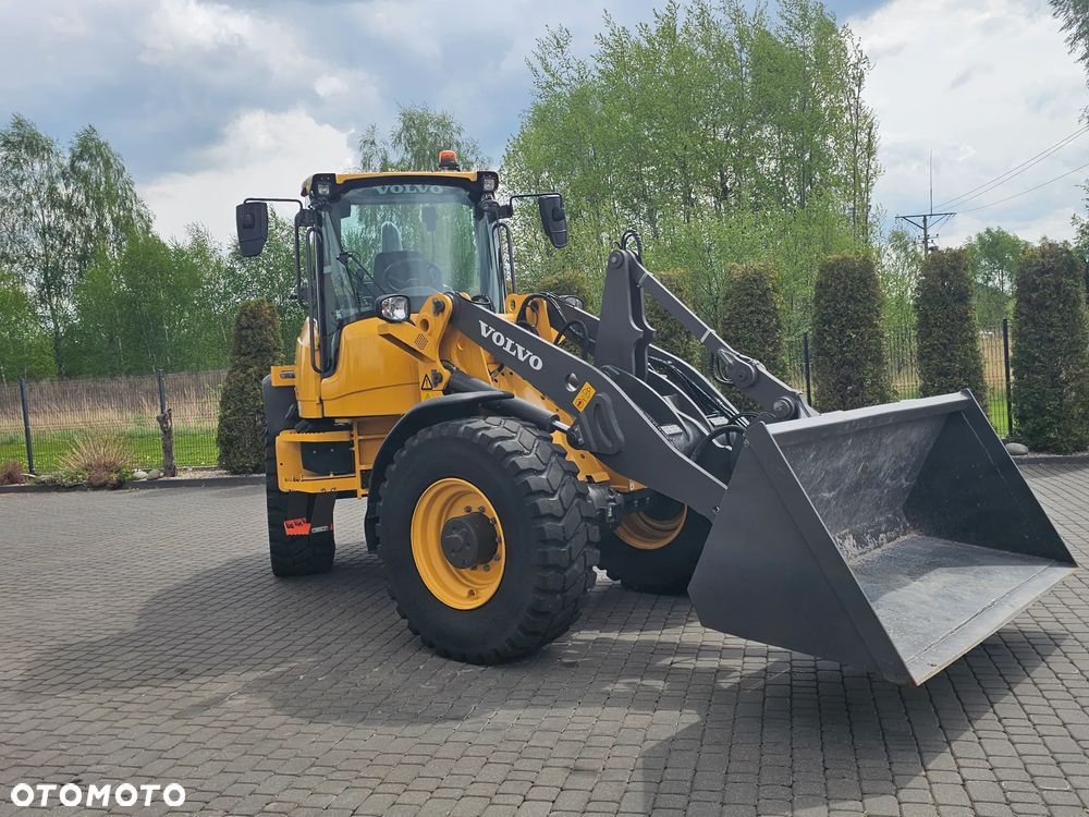 Volvo L45 ŁADOWARKA KOŁOWA 11tonowa Salon Polska! - 11