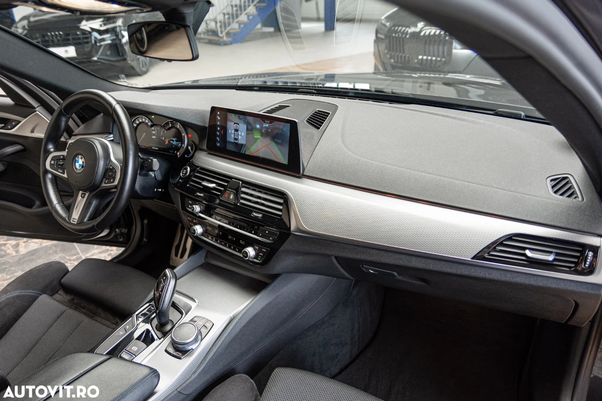 BMW Seria 5 520d xDrive Aut. M Sport Edition - 16