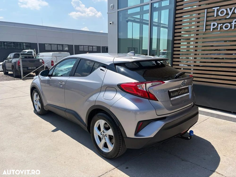 Toyota C-HR 1.8 HSD 122 CP 4x2 CVT Cult - 5