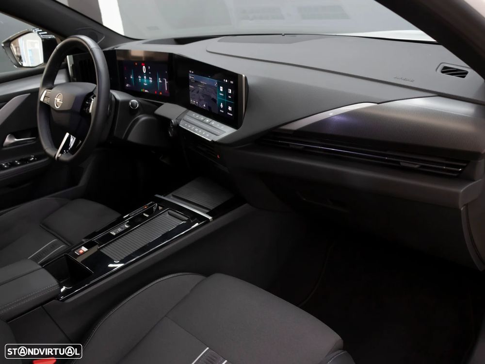 Opel Astra 1.2 T GS Aut. - 14