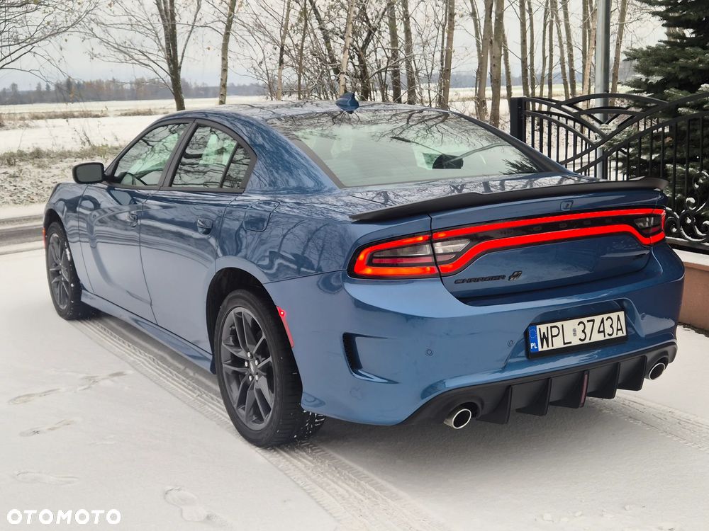 Dodge Charger - 4