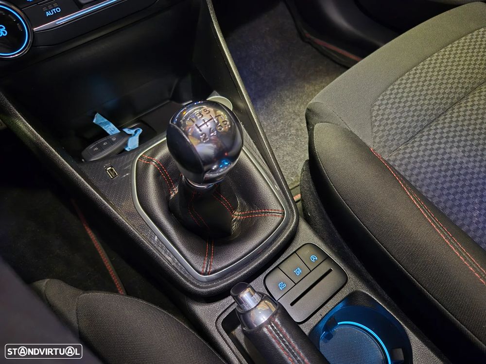 Ford Fiesta 1.0 EcoBoost ST-Line - 23