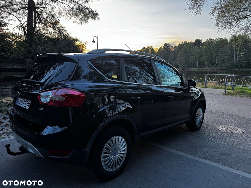 Ford Kuga - 22