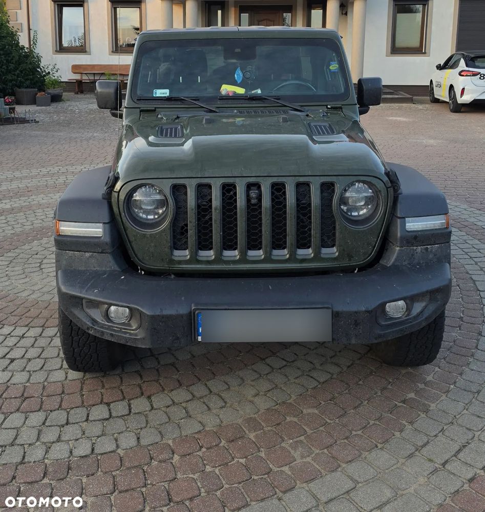 Jeep Wrangler - 1