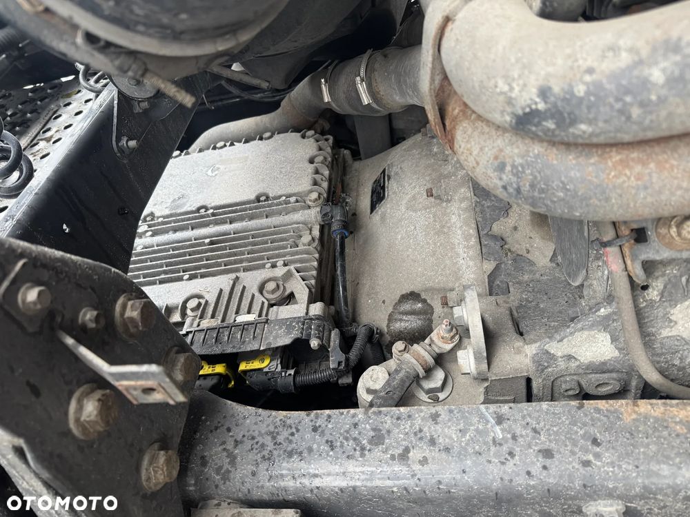 Renault T460 14-18r E6 skrzynia biegów automat AT2412E - 1