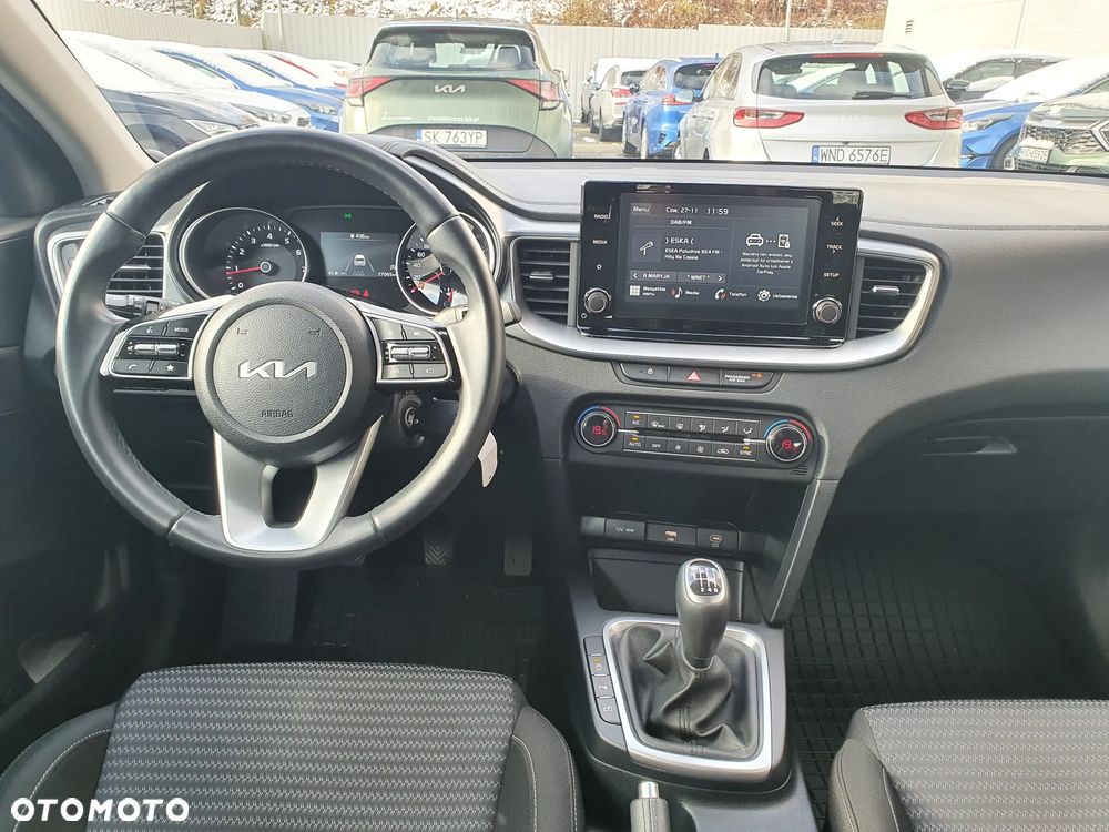 Kia Ceed 1.5 T-GDI M - 28