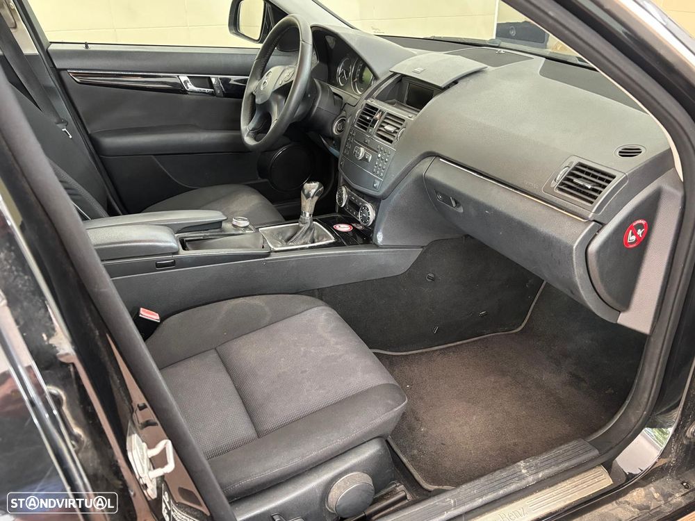 Mercedes-Benz C 220 CDI DPF Classic - 2