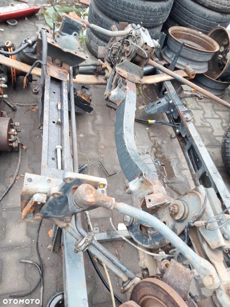 Zawieszenie przednie Iveco Daily bliźniak 05r - 4