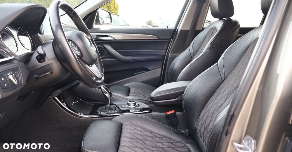 BMW X1 - 13