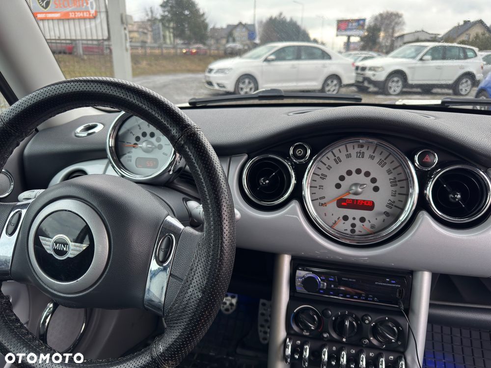 MINI ONE - 24