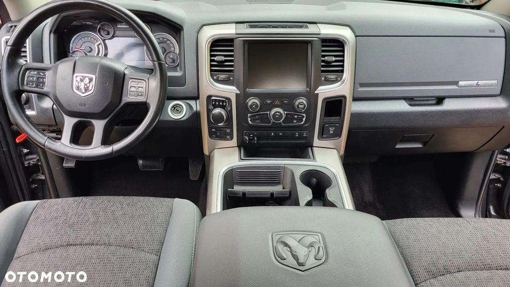 Dodge RAM 1500 5.7 4x4 - 35