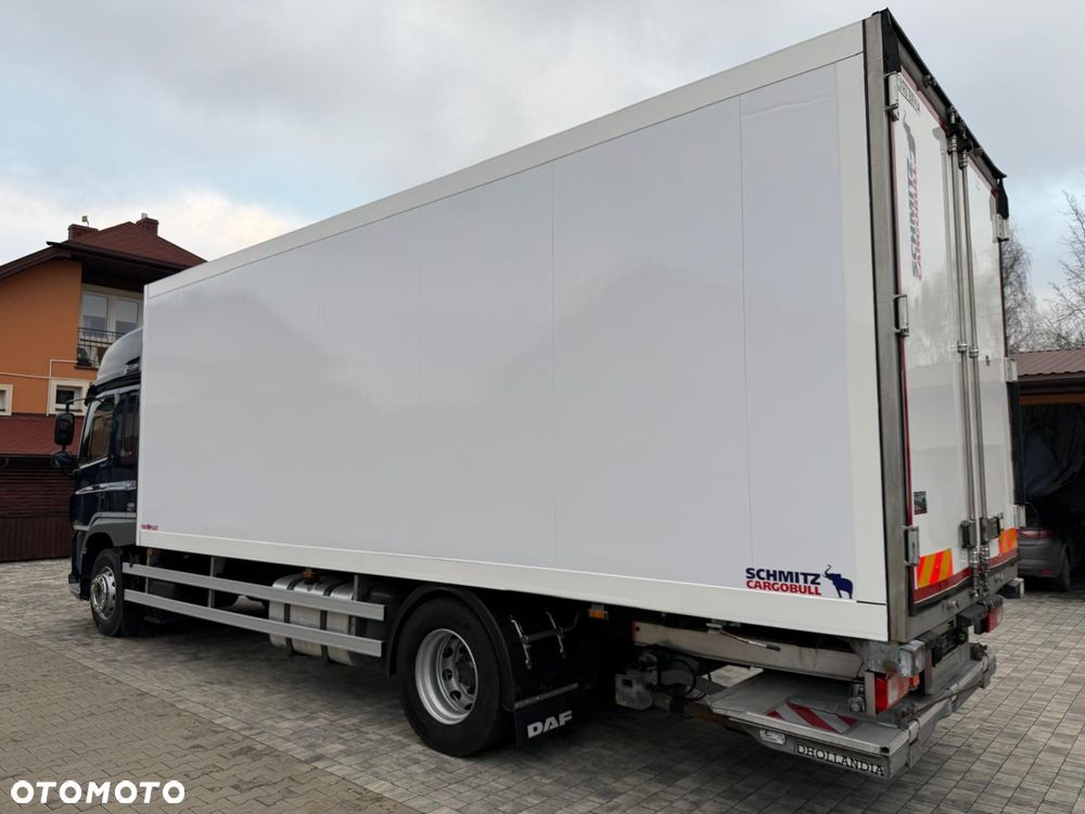 DAF CF 300 / E6 / ACC / SILNIK 10 837 cm3 / IZOTERMA+ WINDA/ 18 PALET  / 2020ROK / RETARDER / SPROWADZONY / JAK NOWA - 9