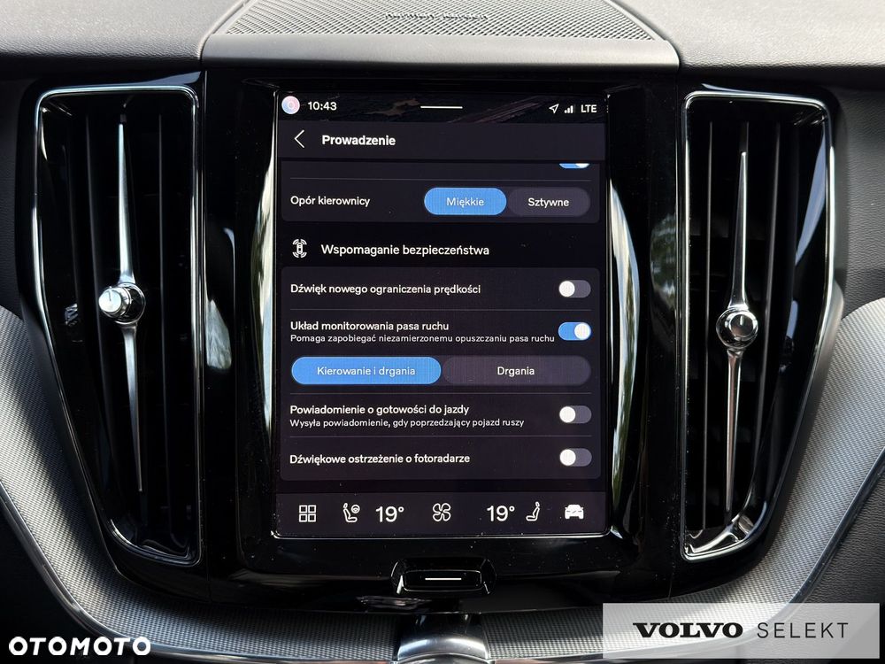 Volvo XC 60 - 35