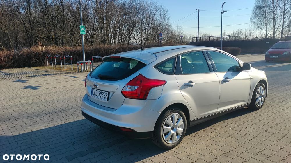 Ford Focus 1.6 TDCi Edition - 4