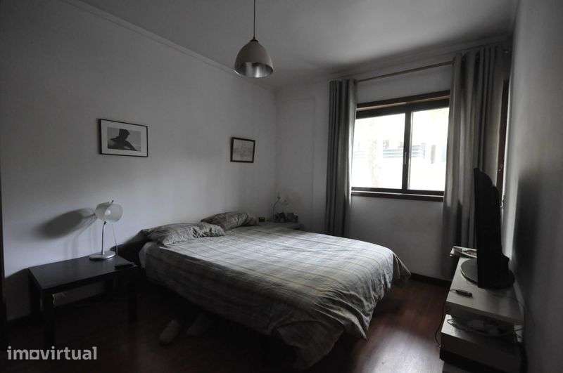 Apartamento T3 com garagem e terraço - Grande imagem: 4/4