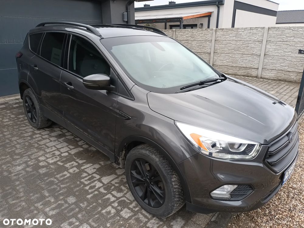 Ford Kuga - 9