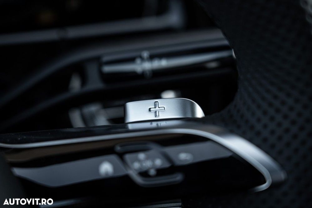 Mercedes-Benz E - 28