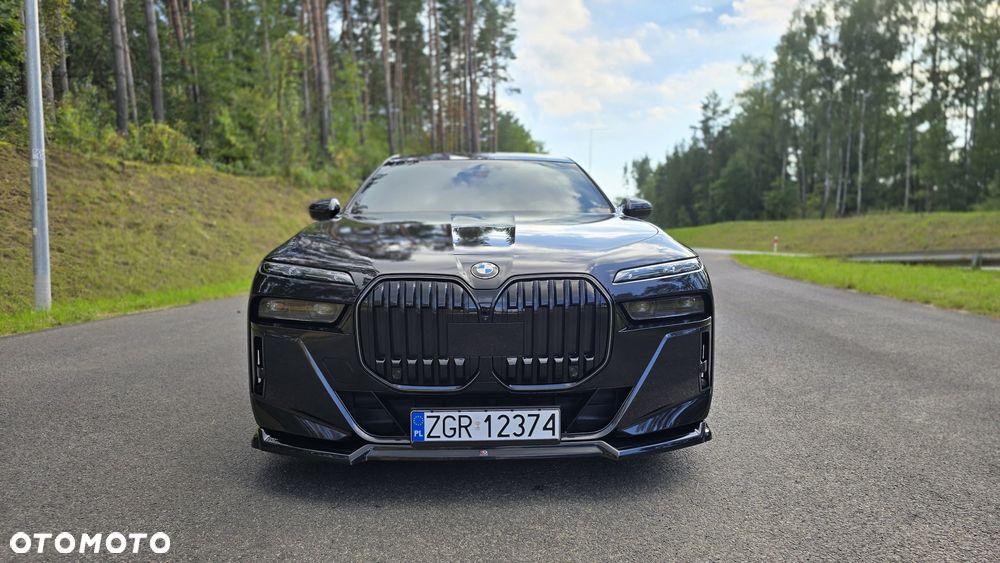 BMW Seria 7 740i - 2
