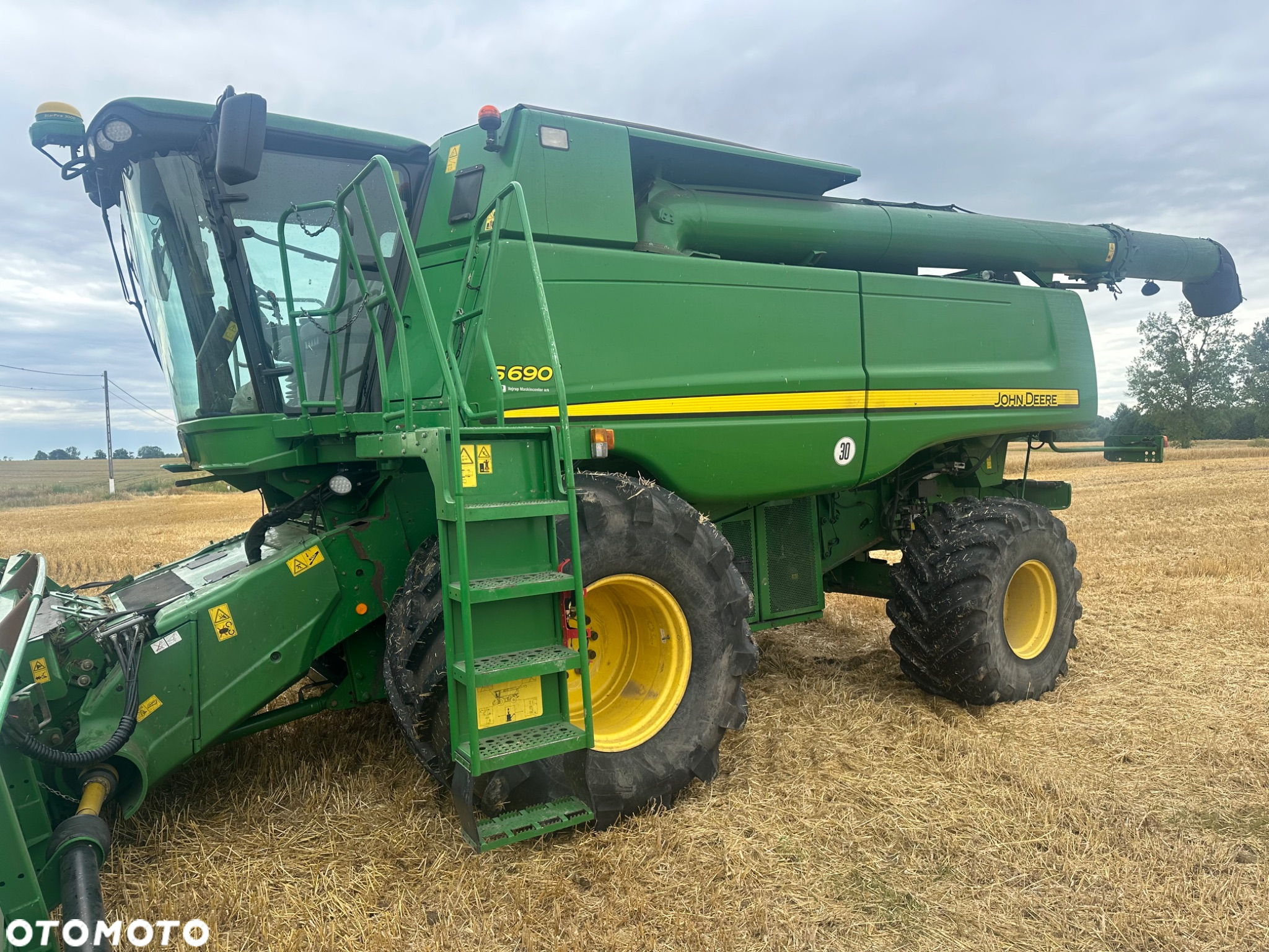 John Deere S690i - 4
