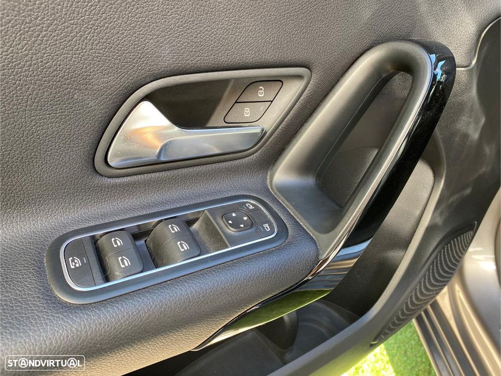 Mercedes-Benz A 200 7G-DCT Style - 13
