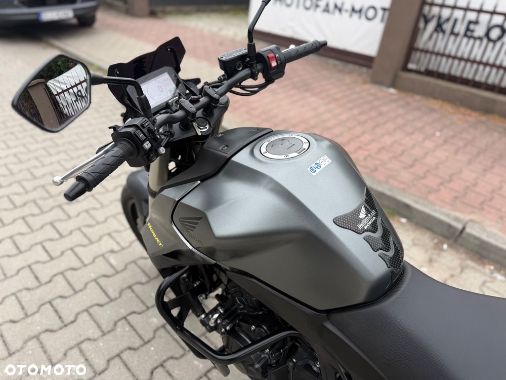 Honda CB - 28