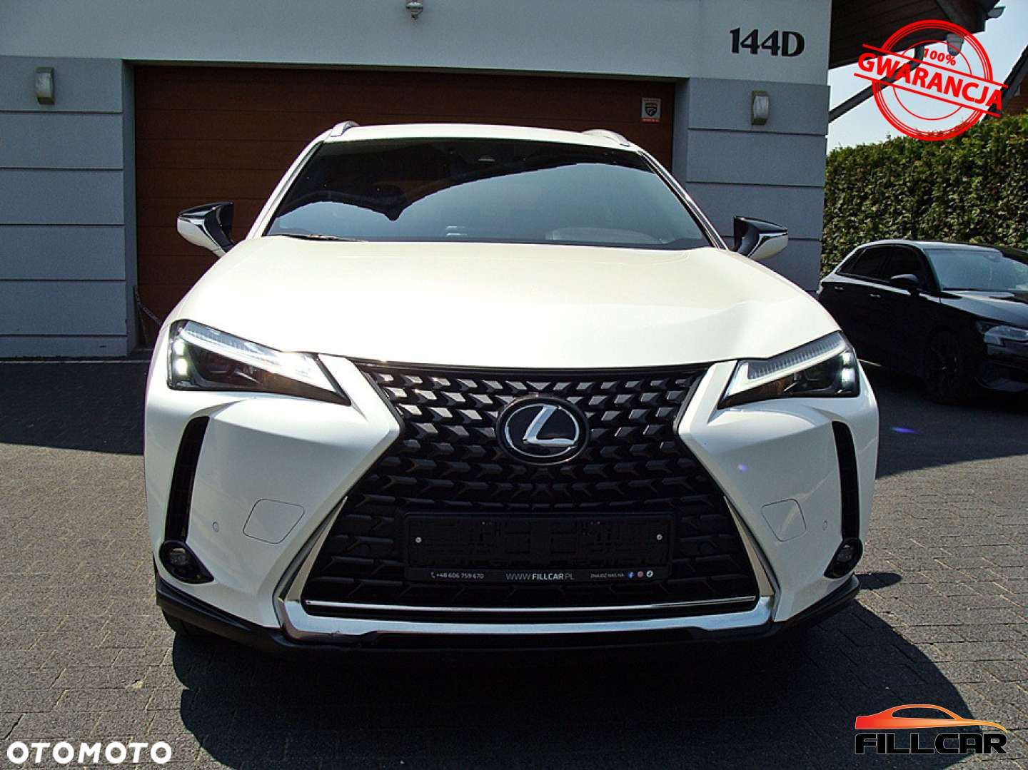 Lexus UX 250h (E-FOUR) Luxury Line - 10