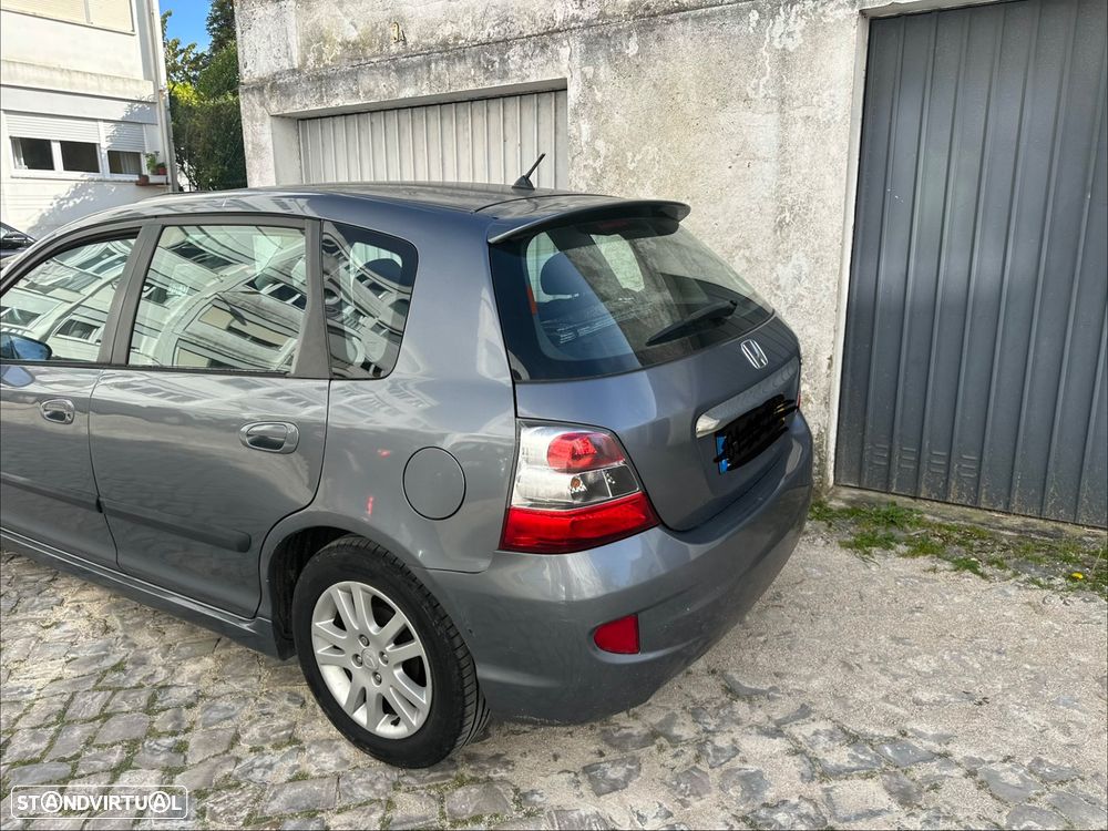 Honda Civic 1.4 LS - 8