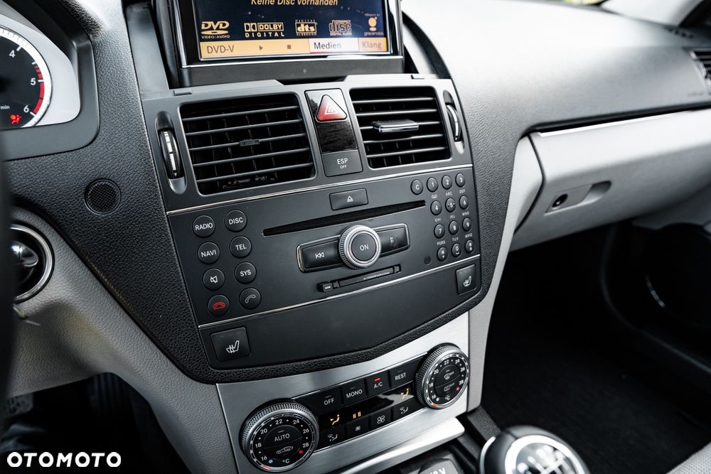 Mercedes-Benz Klasa C 200 CDI DPF Avantgarde - 36