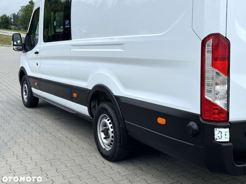 Ford Transit - 28