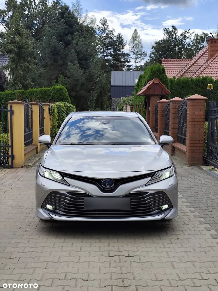 Toyota Camry 2.5 Hybrid Executive CVT - 4