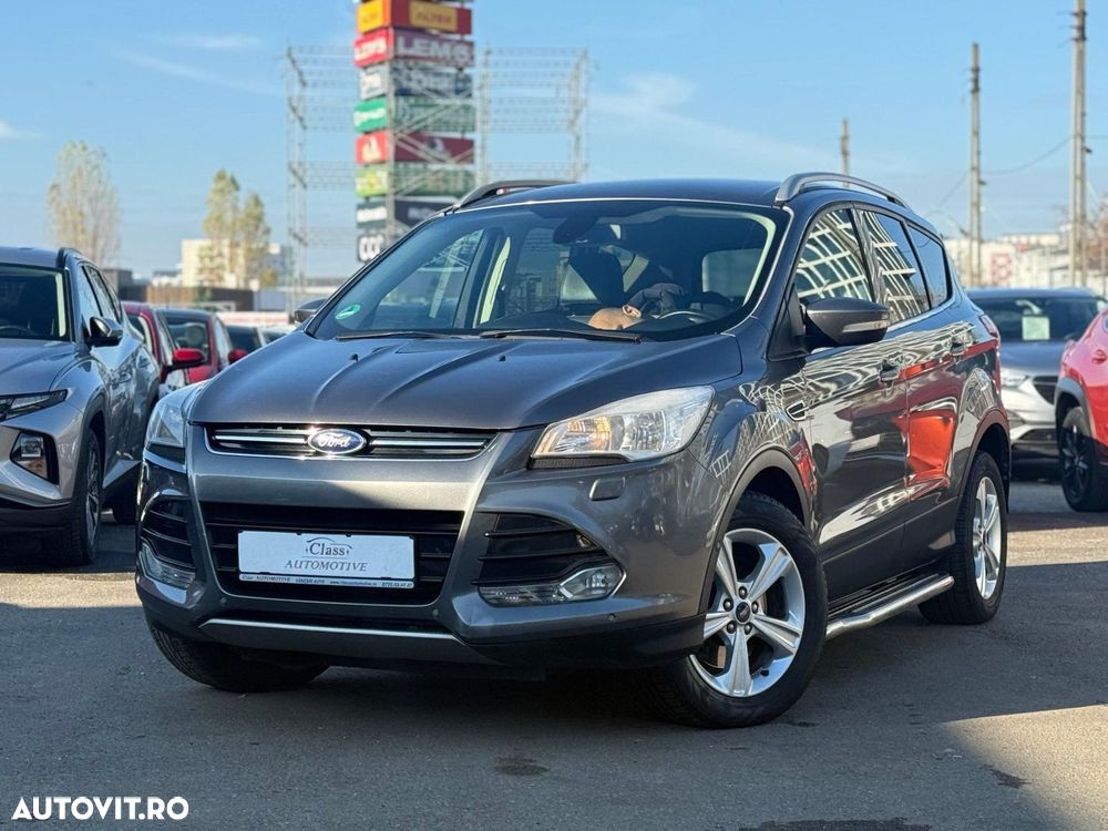 Ford Kuga - 12