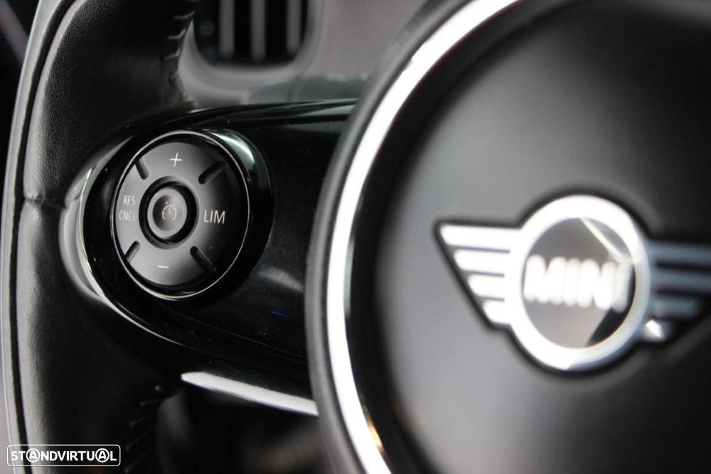 MINI Countryman Cooper SE ALL4 Auto - 16