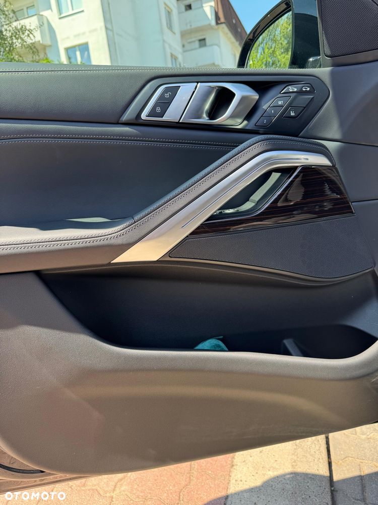BMW X6 - 10