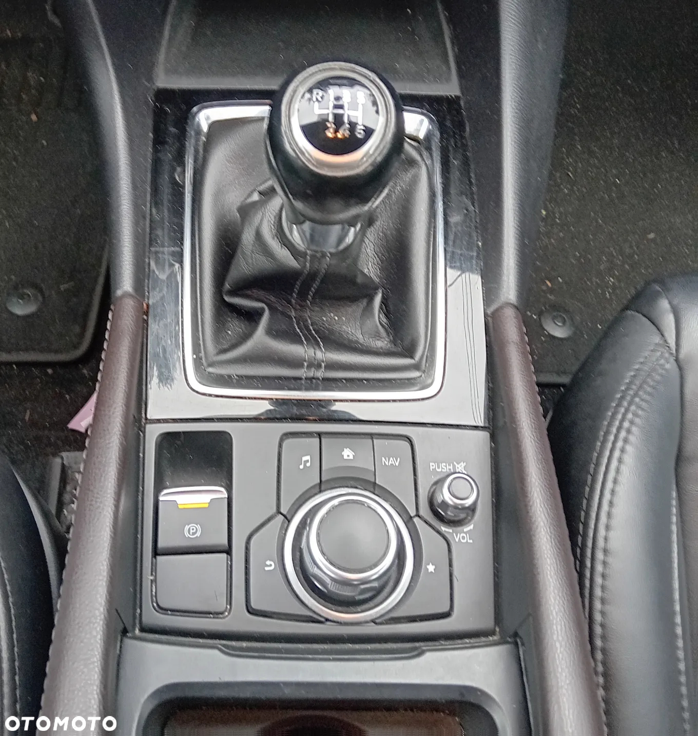 Mazda 3 - 11