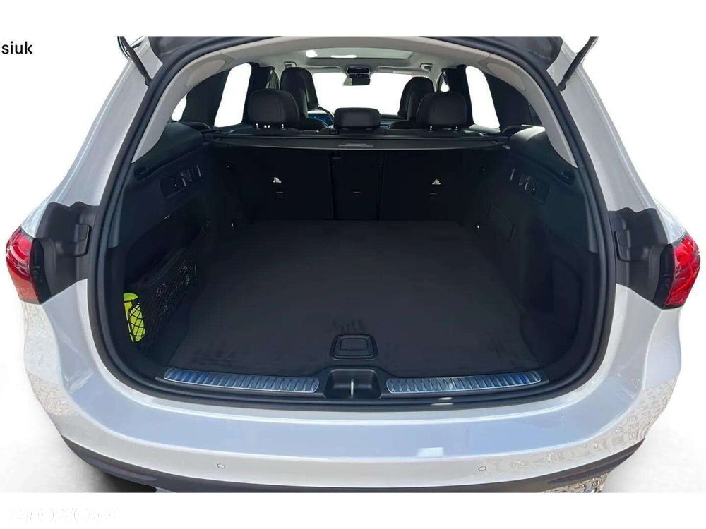 Mercedes-Benz GLC - 7