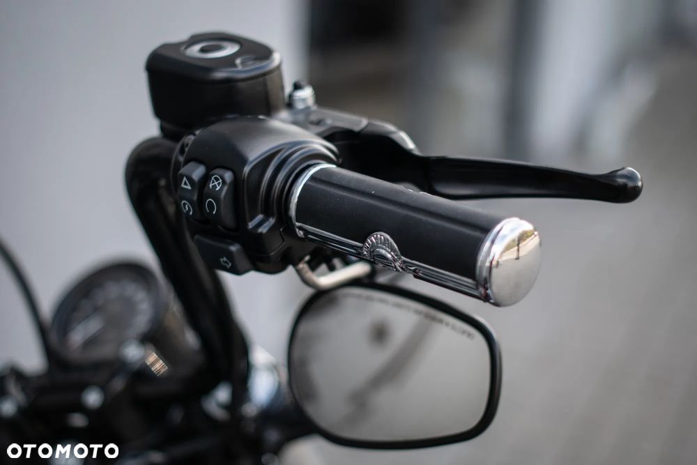 Harley-Davidson Sportster Forty-Eight - 23