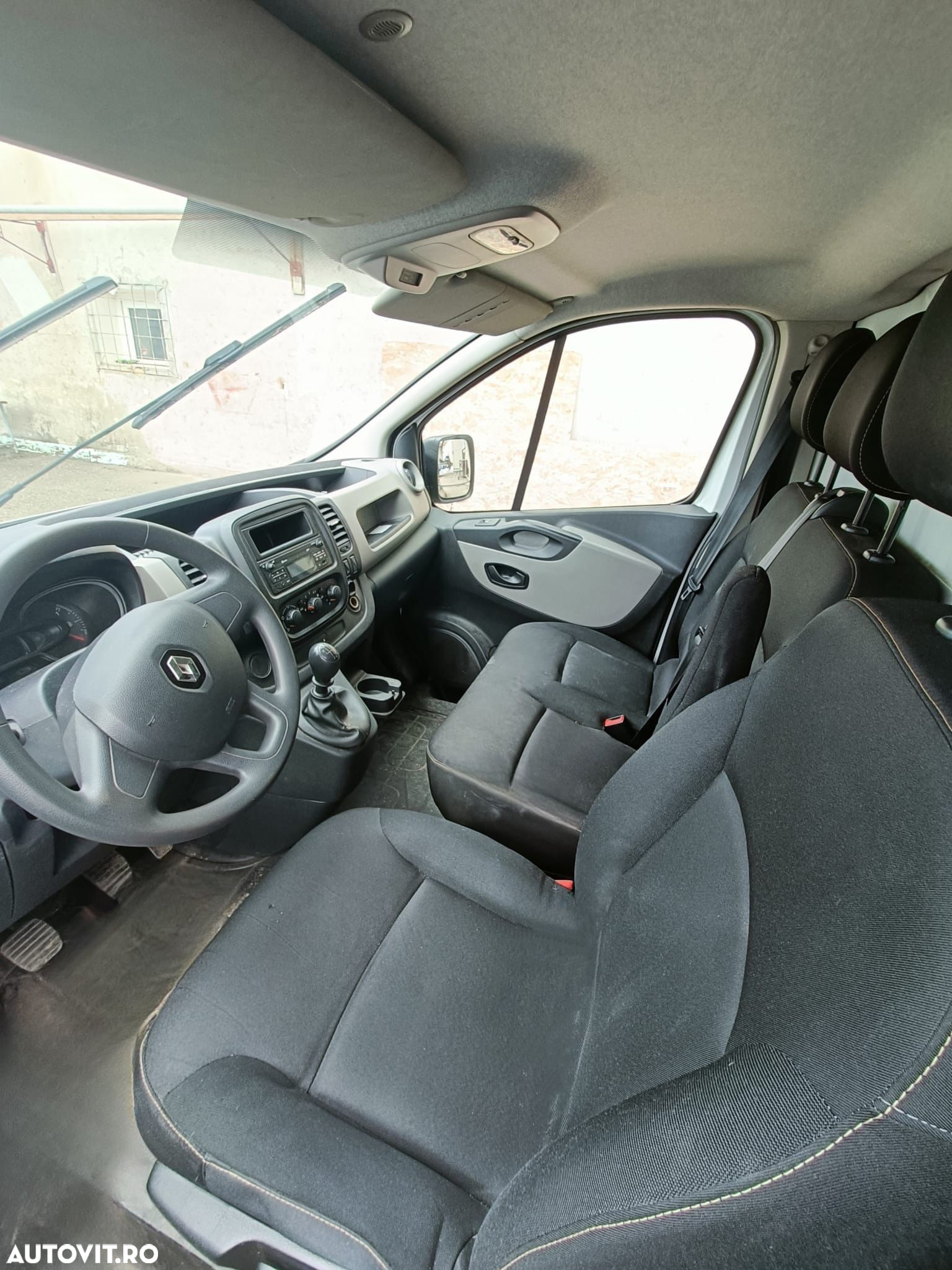 Renault Trafic Combi L2H1 1.6 dCi TT 120 7+1 Expression - 5