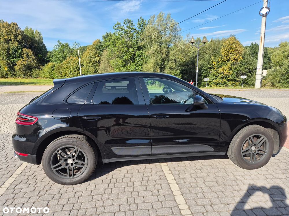 Porsche Macan - 2