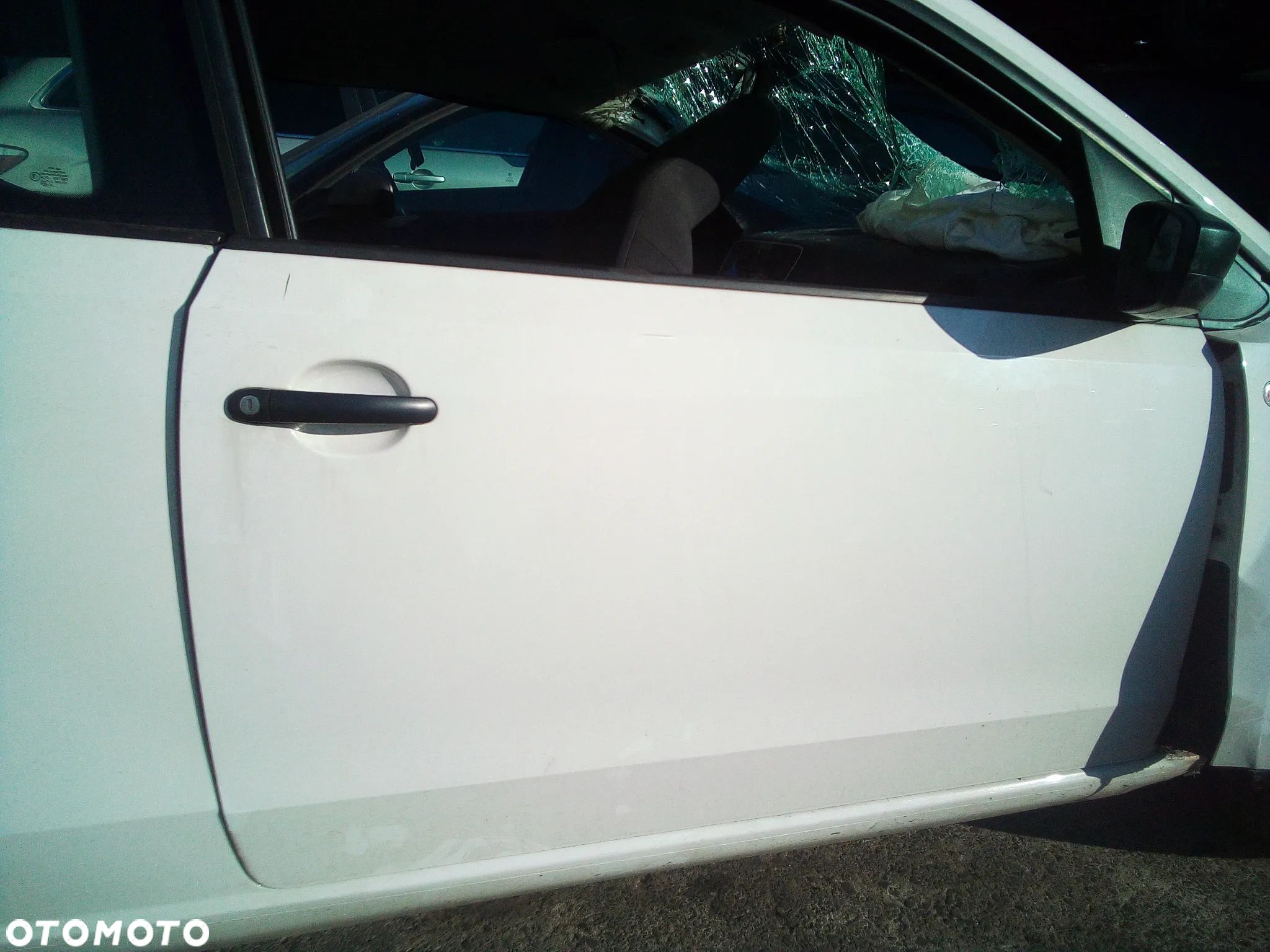DRZWI PRAWE VOLKSWAGEN UP / SKODA CITIGO / SEAT MII KOMPLETNE * - 1