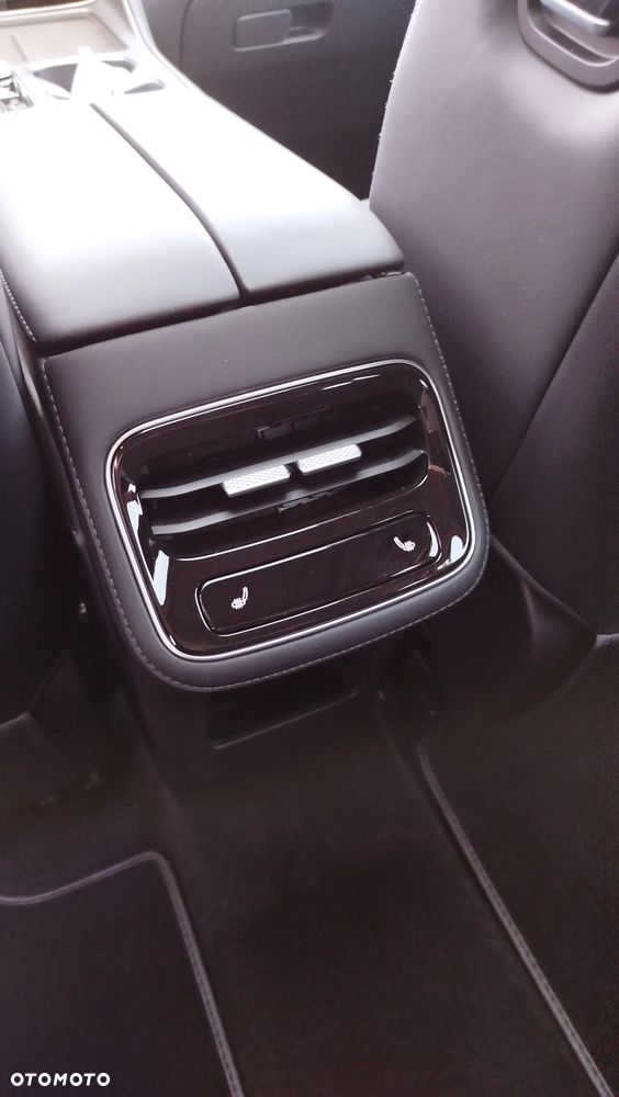 Chery Tiggo 8 1.5 T-GDI Super Hybrid Prestige DCT - 23