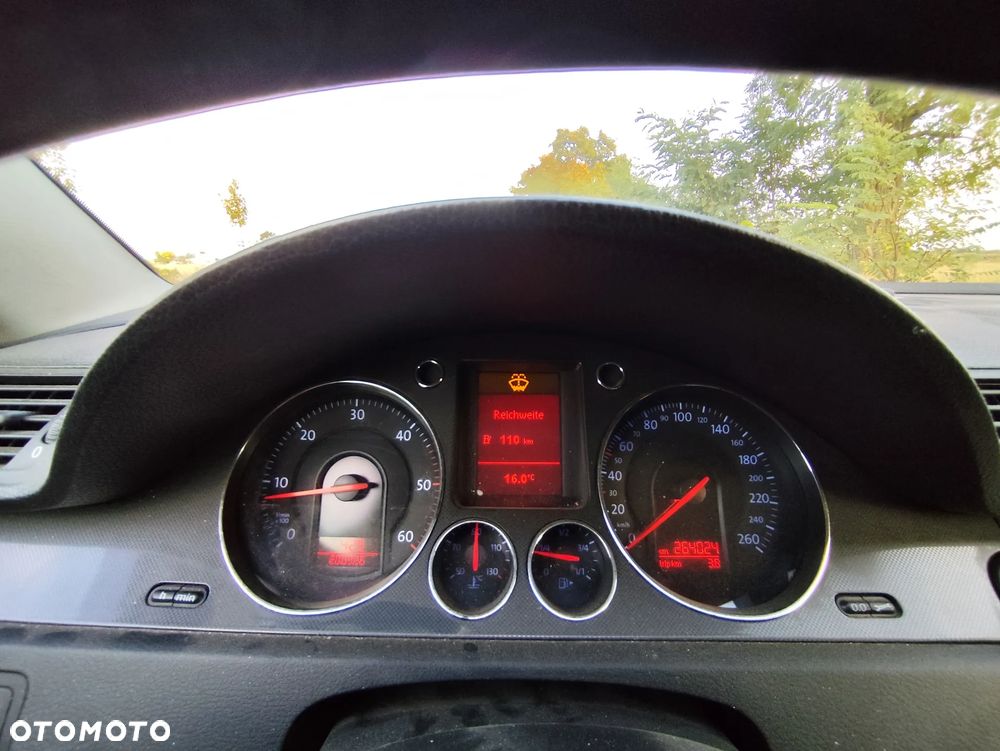 Volkswagen Passat 2.0 TDI DPF Individual Chrom - 18