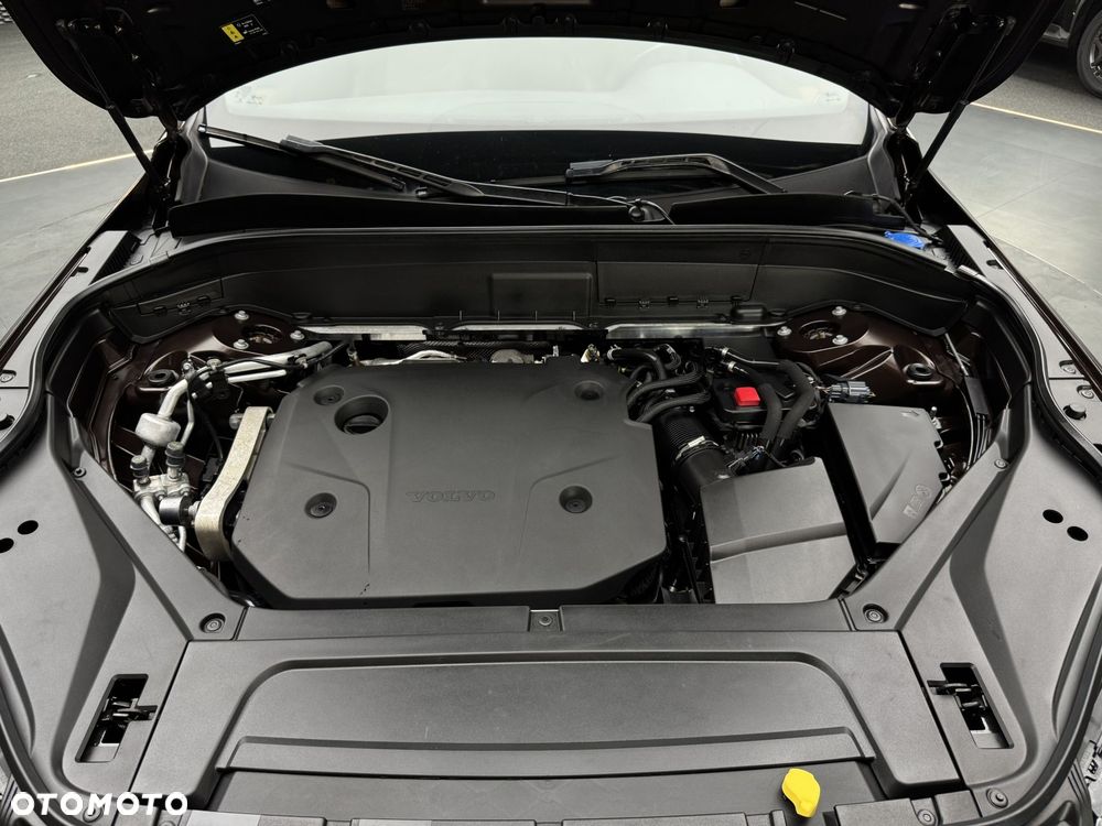 Volvo XC 90 B5 D AWD Momentum Pro 7os - 25