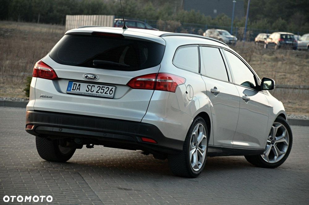 Ford Focus - 8