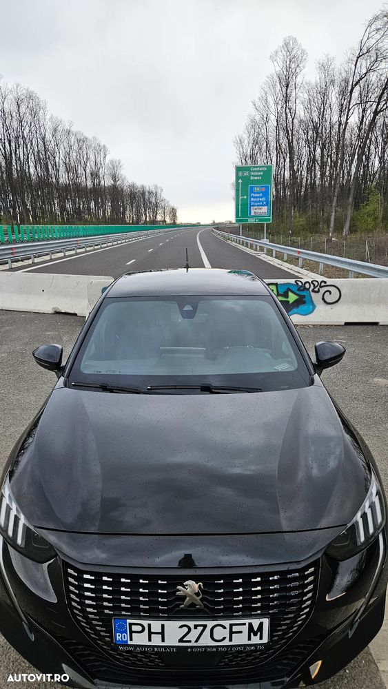 Peugeot 208 1.2 L PureTech STT EAT8 GT Line - 13