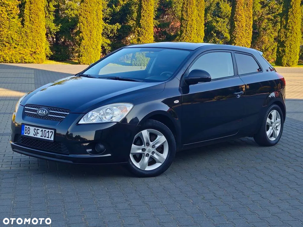 Kia ProCeed - 9