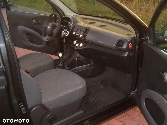 Nissan Micra - 28