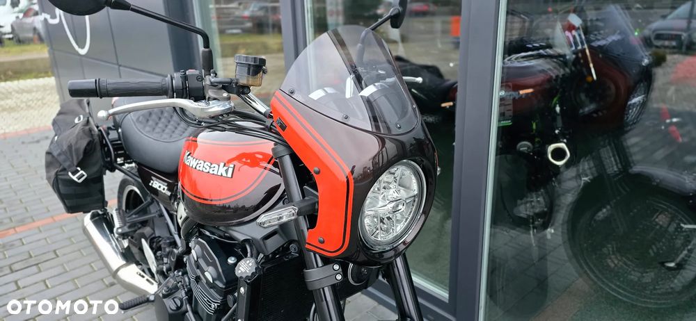 Kawasaki Z - 8