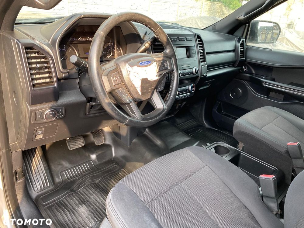Ford Expedition - 13