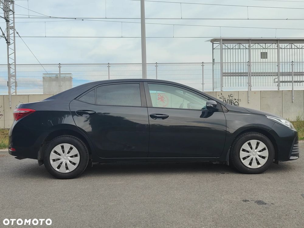 Toyota Corolla 1.33 Active EU6 - 12